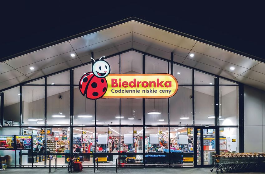 Navigating the Aisles of Biedronka | Tips and Tricks for Maximizing Your Shopping Experience