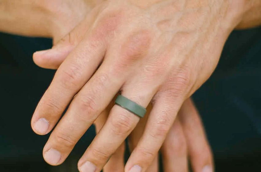 The Timeless Appeal of Enso Rings: A Closer Look at this Versatile Jewelry Option
