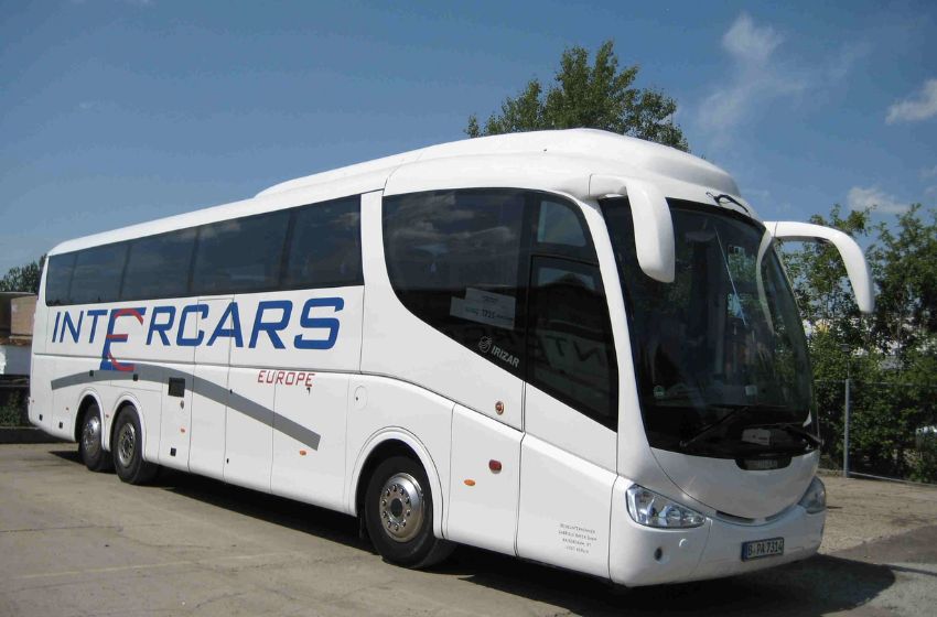 Travel in Style with Intercars | The Perfect Solution for Tourist Transportation