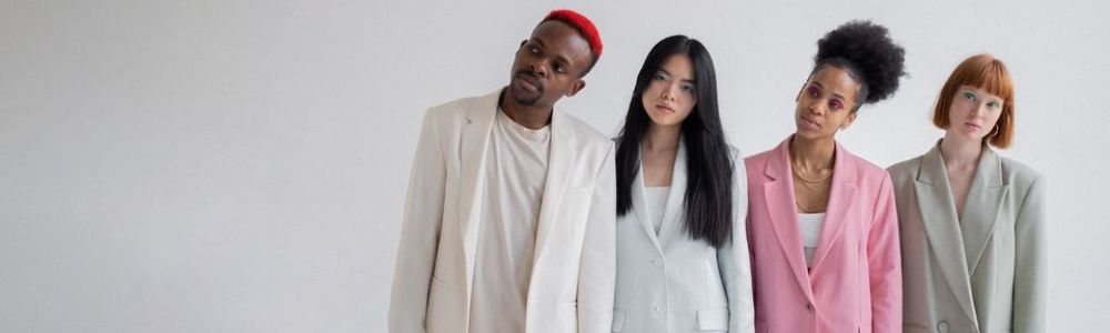 Momox Fashion: A Treasure Trove of Stylish, Sustainable Clothing